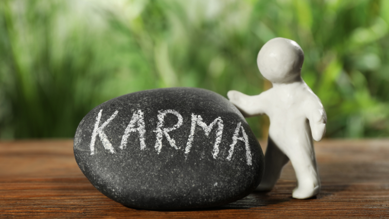 12 Karma-Gesetze, die dein Leben verändern werden