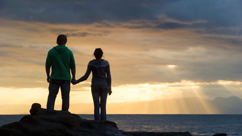 Warum tritt in Beziehungen oft eine Abhängigkeit vom Partner auf?